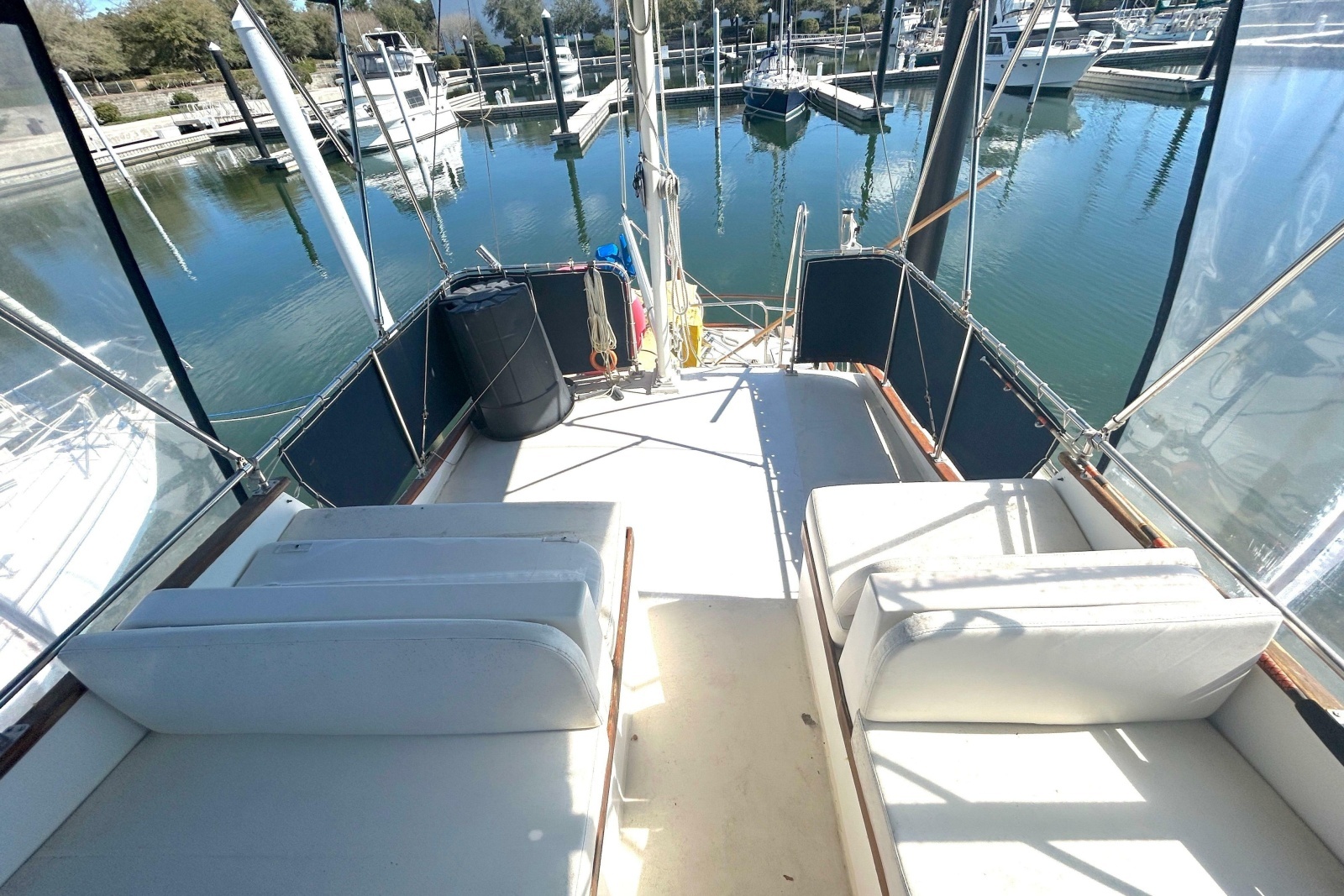Gump Stump 36ft Grand Banks Yacht For Sale