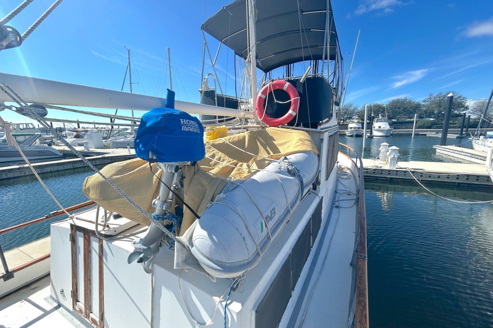 Gump Stump 36ft Grand Banks Yacht For Sale