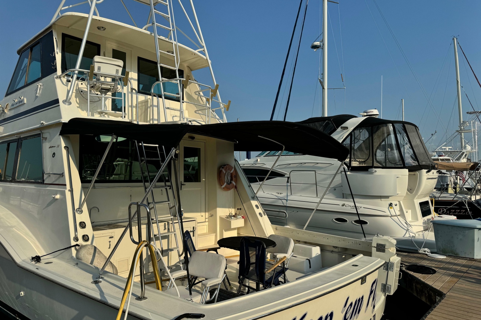 1985 Hatteras 60 Convertible