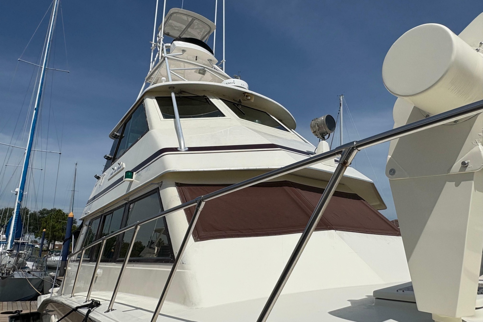 1985 Hatteras 60 Convertible