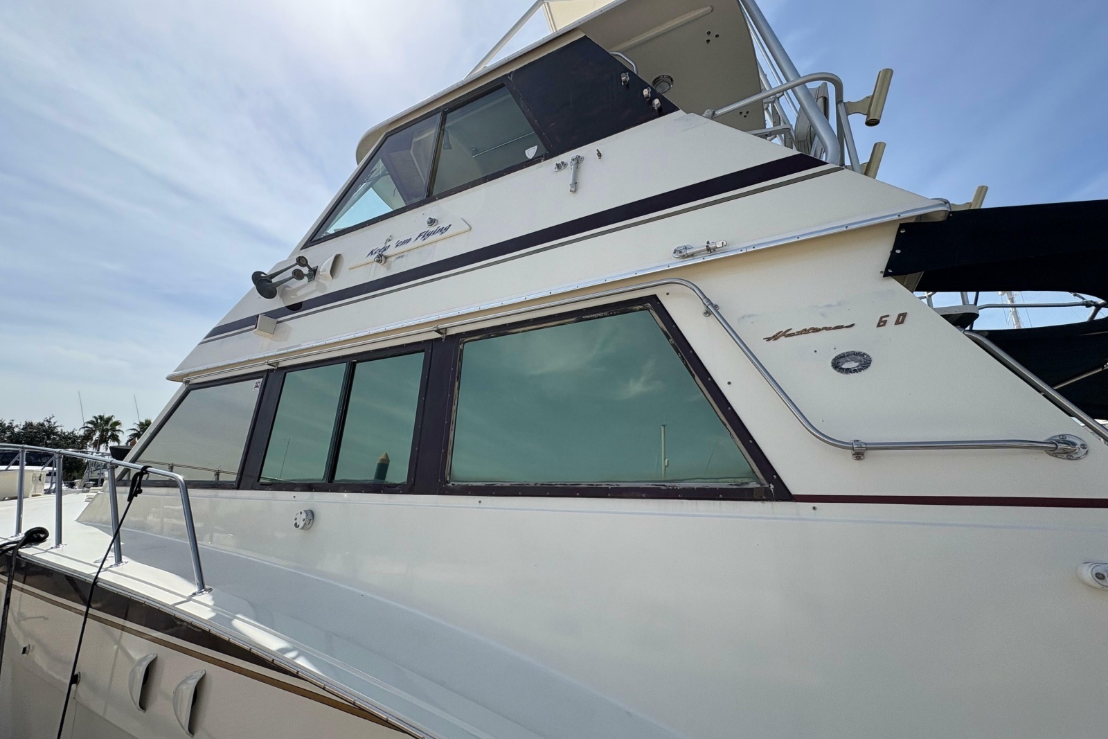 1985 Hatteras 60 Convertible