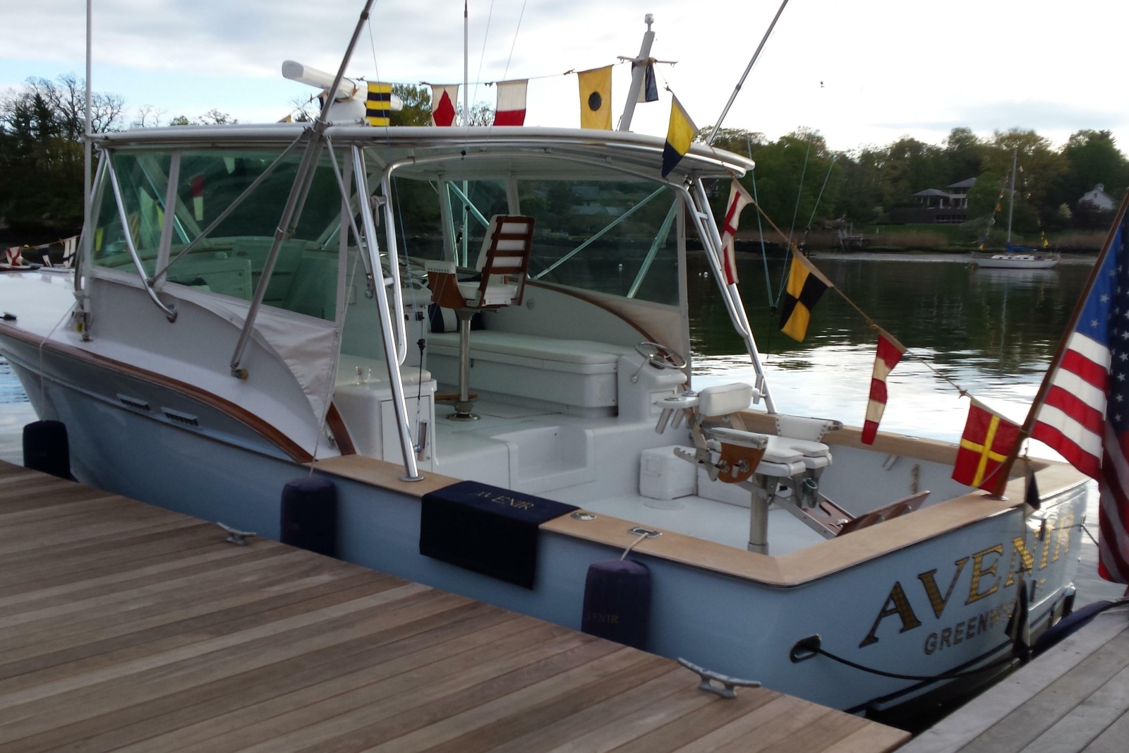 1984 Sunny Briggs 37 Express
