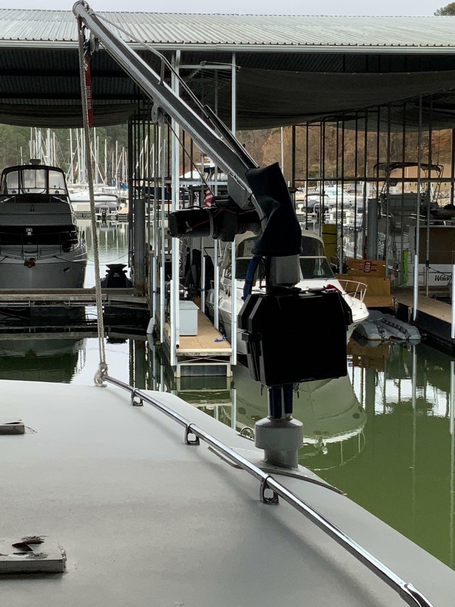 1969 Hatteras 41 Twin Cabin
