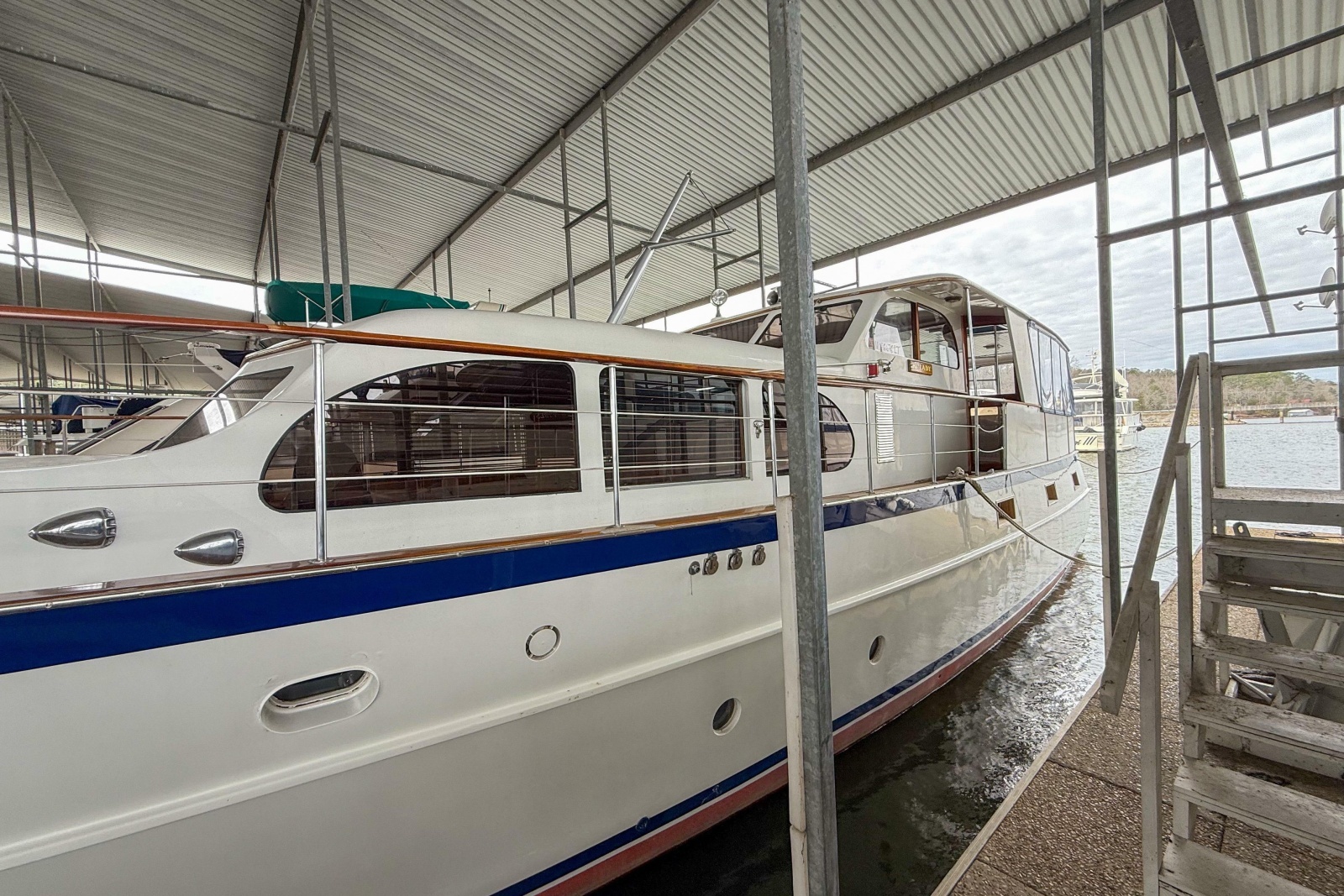 1956 Burger Pilothouse