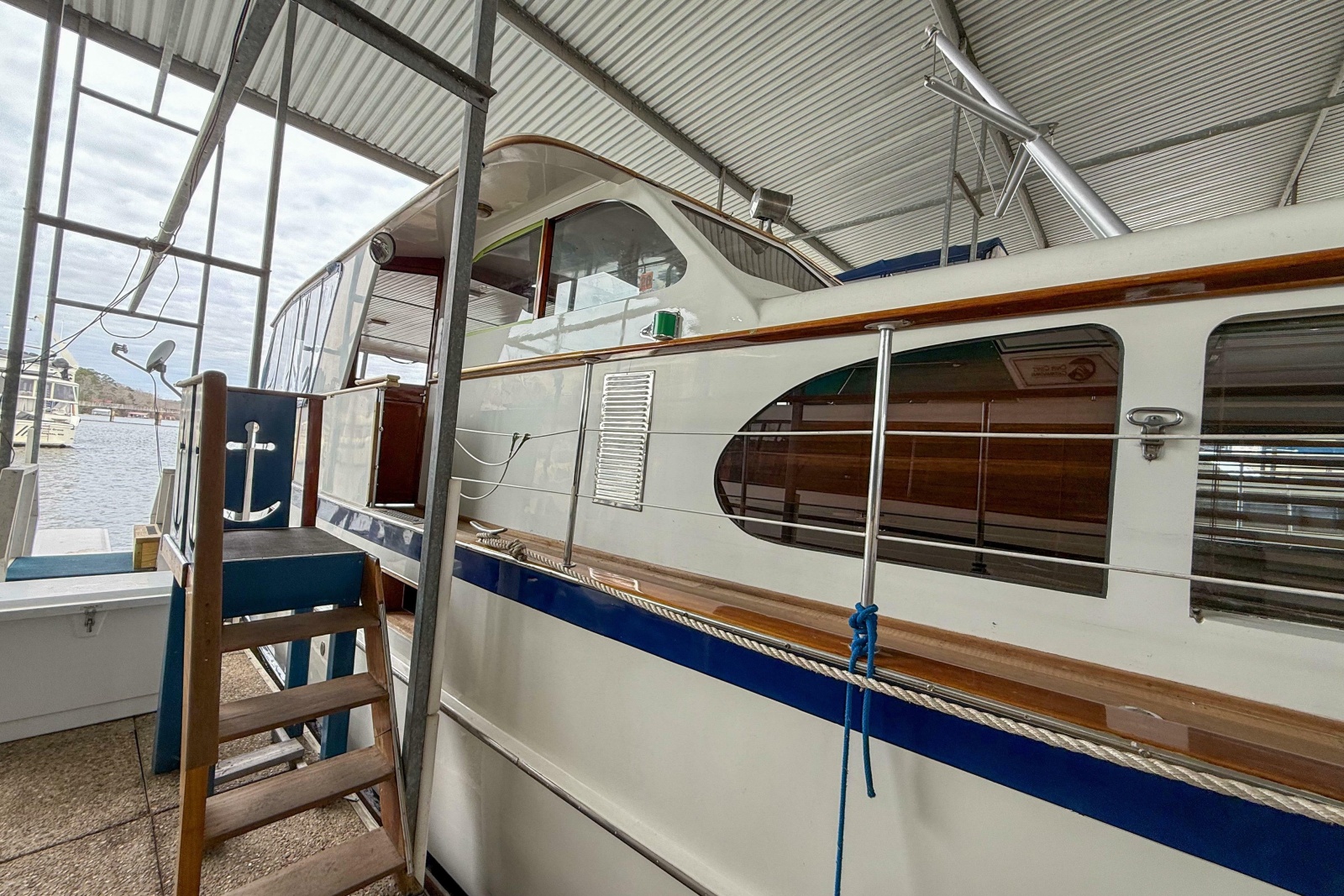 1956 Burger Pilothouse