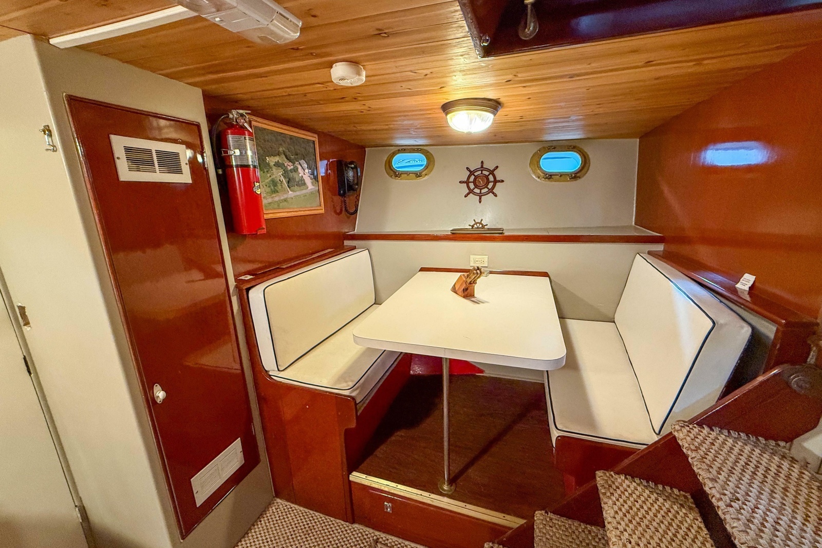 1956 Burger Pilothouse