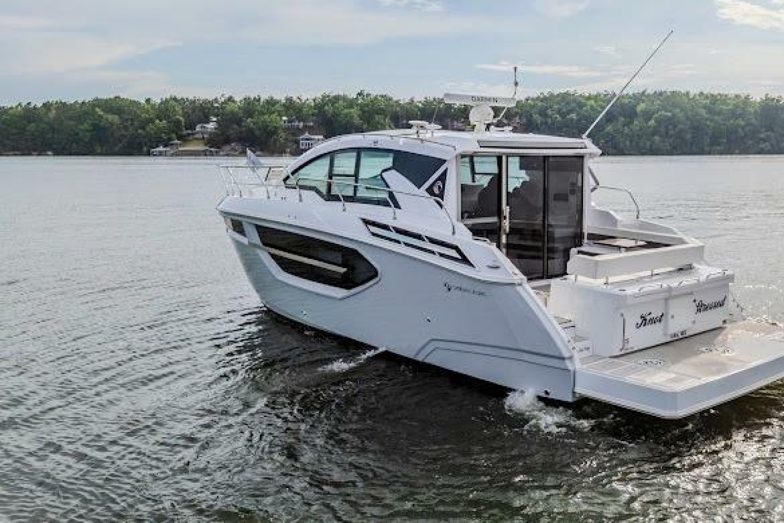 2023 Cruisers Yachts 42 Cantius