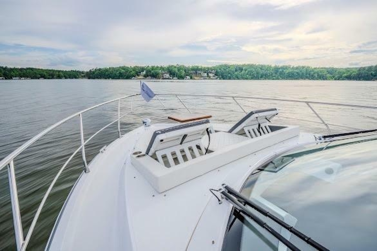 2023 Cruisers Yachts 42 Cantius