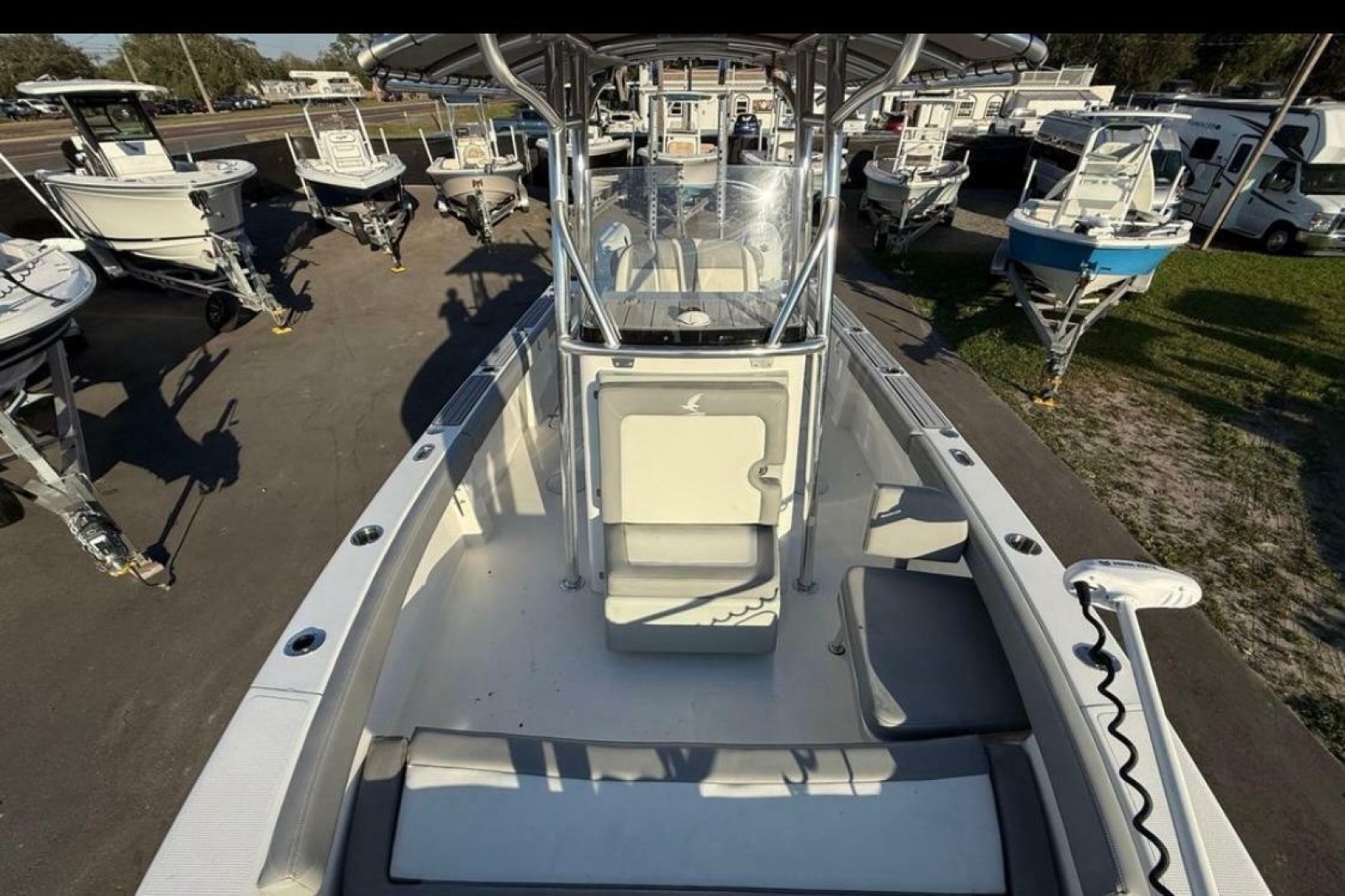 2023 Falcon Boats F22