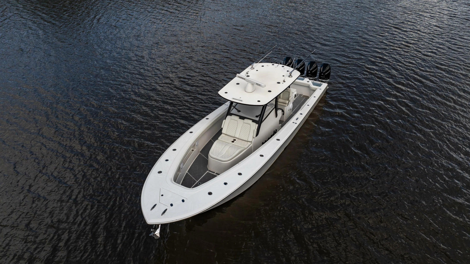 2023 Front Runner 39 Center Console