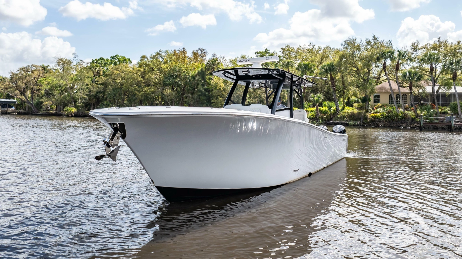 2023 Front Runner 39 Center Console