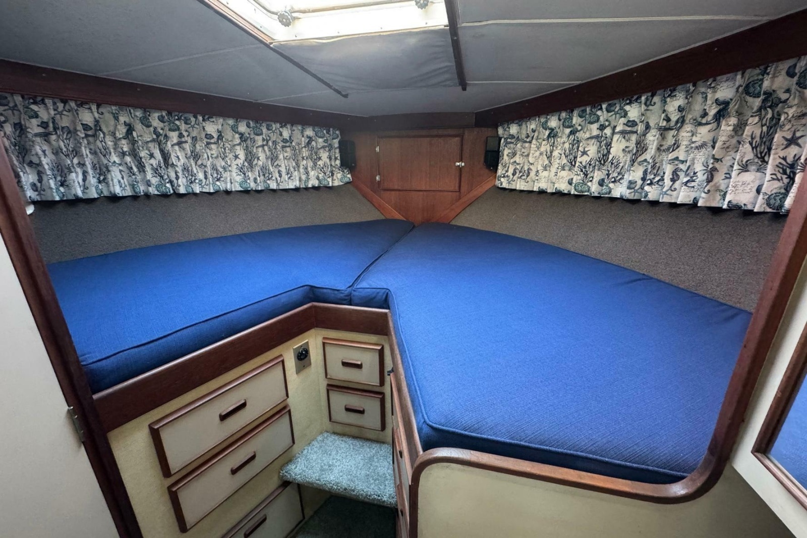 1979 Bertram 38 Convertible