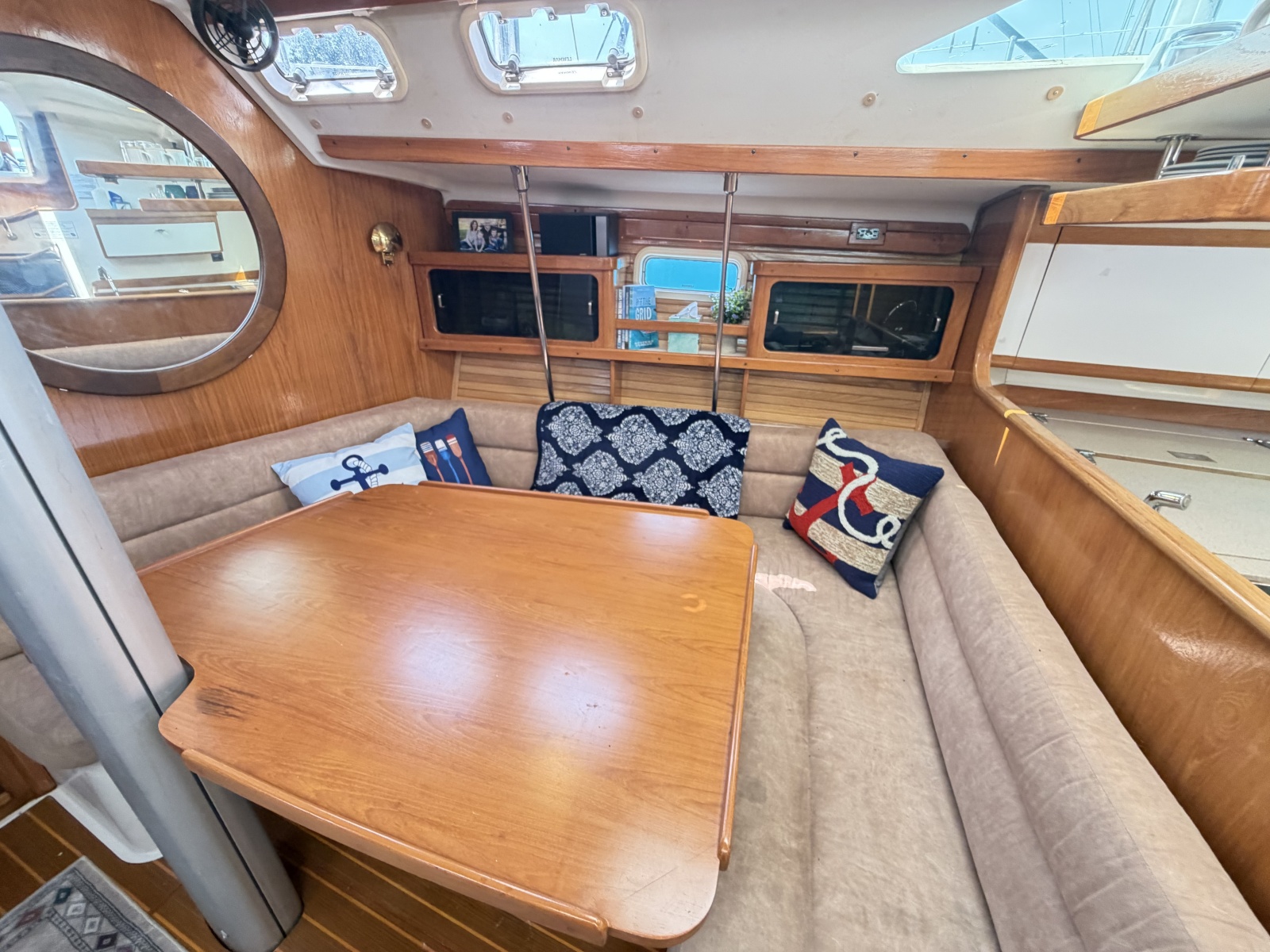 1995 Catalina 400