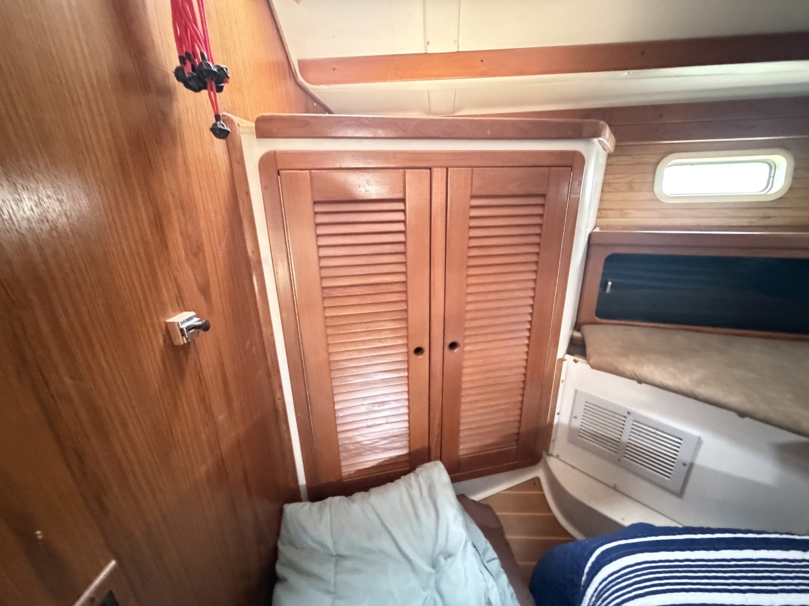 1995 Catalina 400