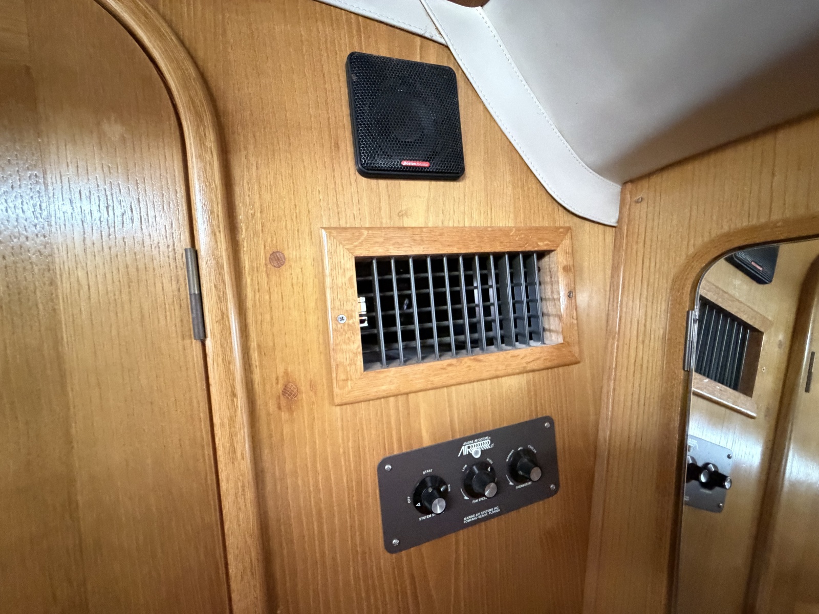 1988 Beneteau