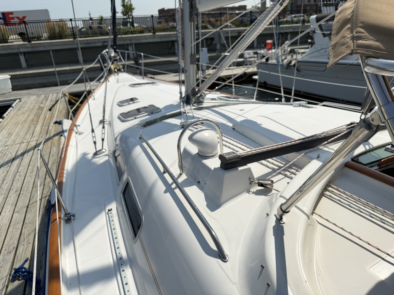 2006 Beneteau 423