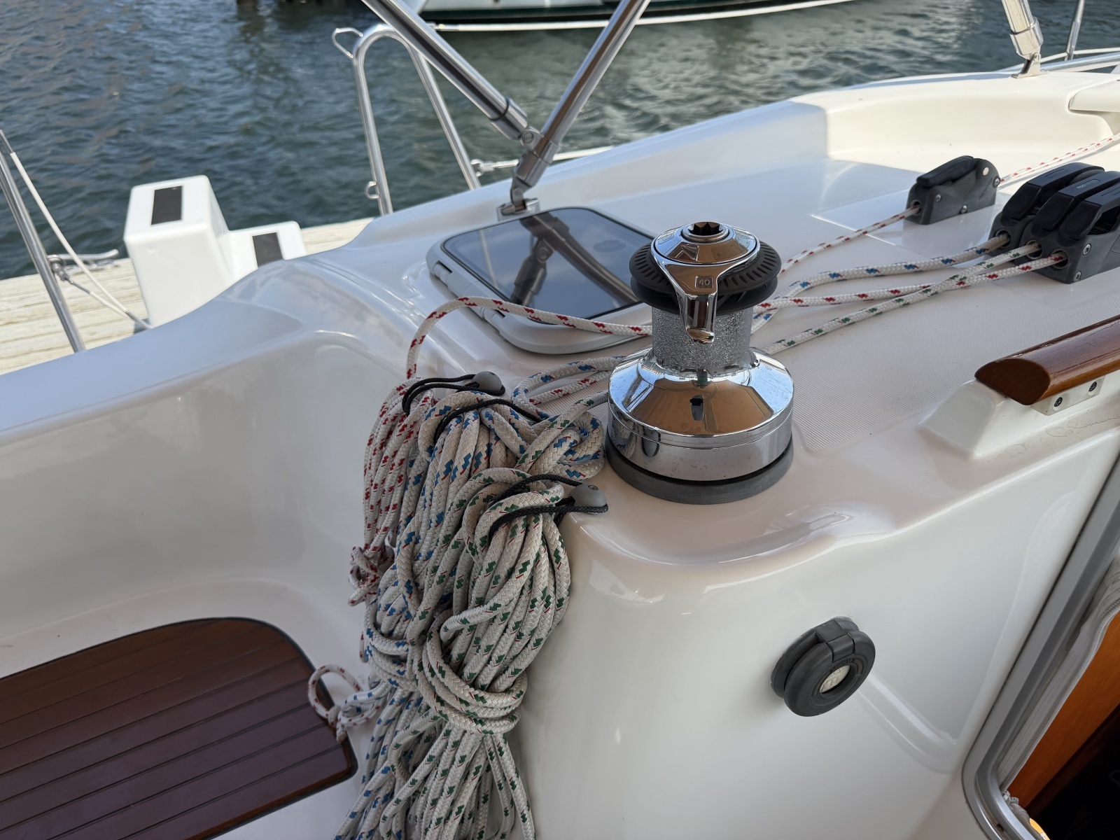 2006 Beneteau 423