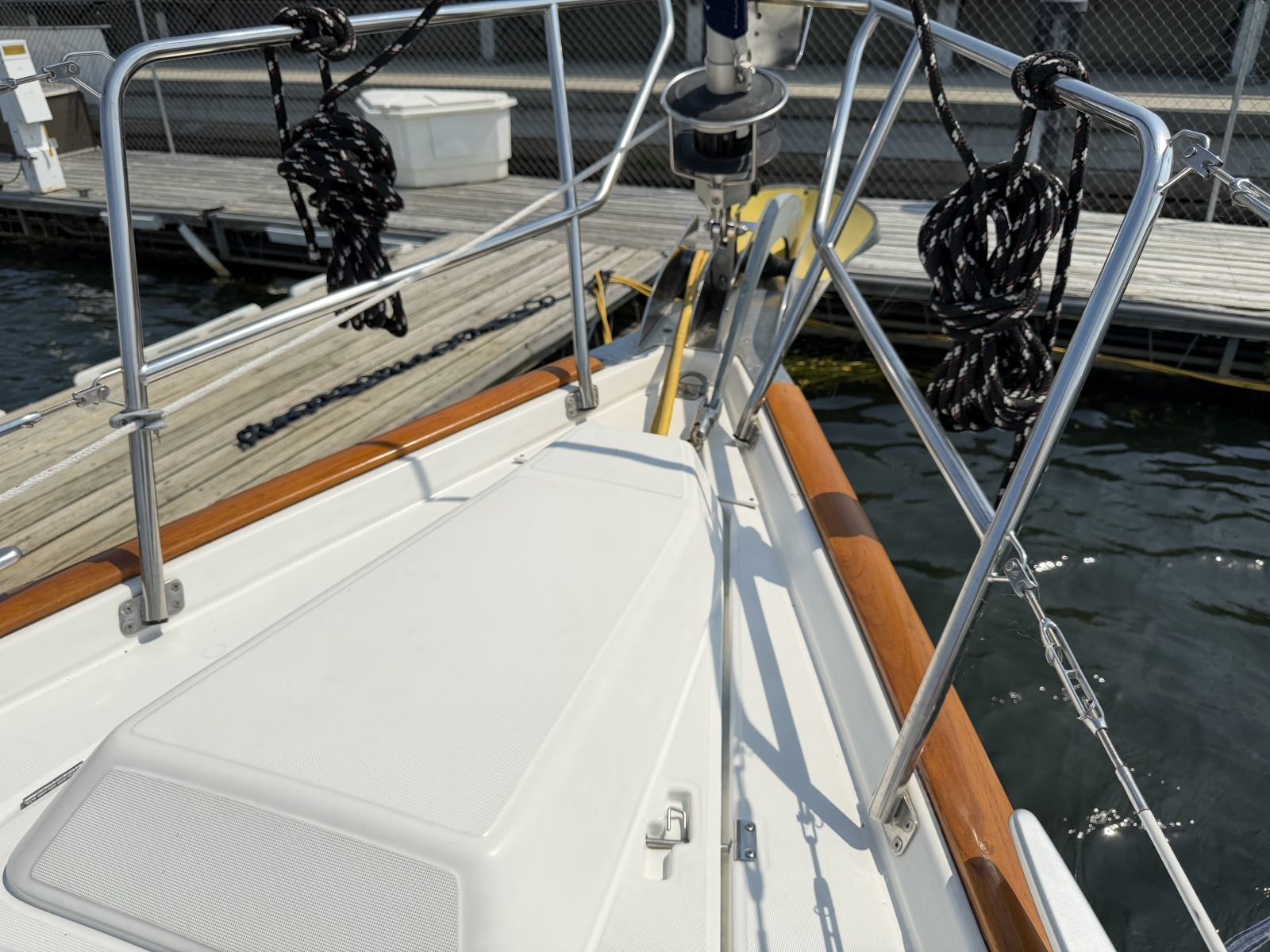 2006 Beneteau 423