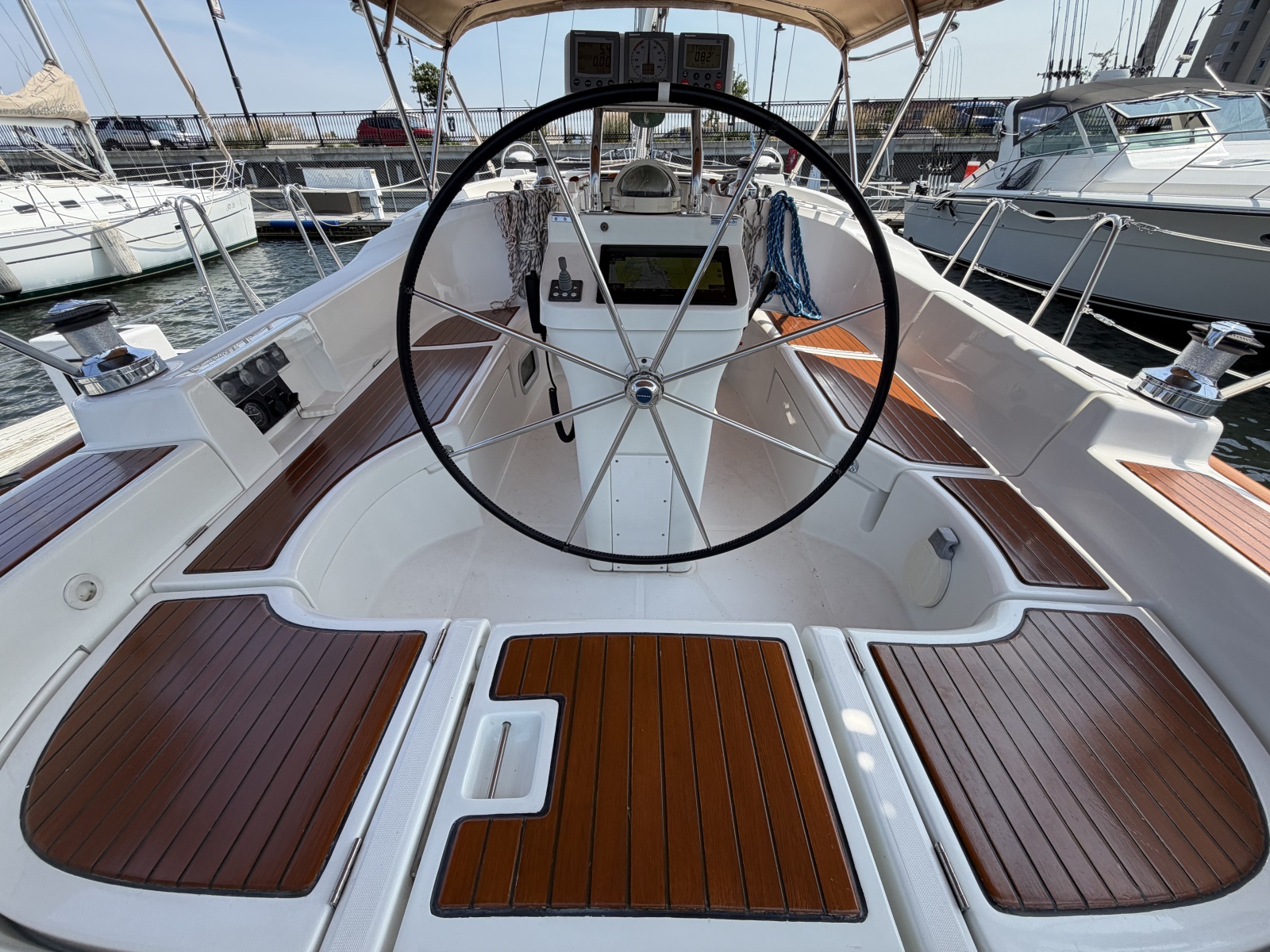 2006 Beneteau 423