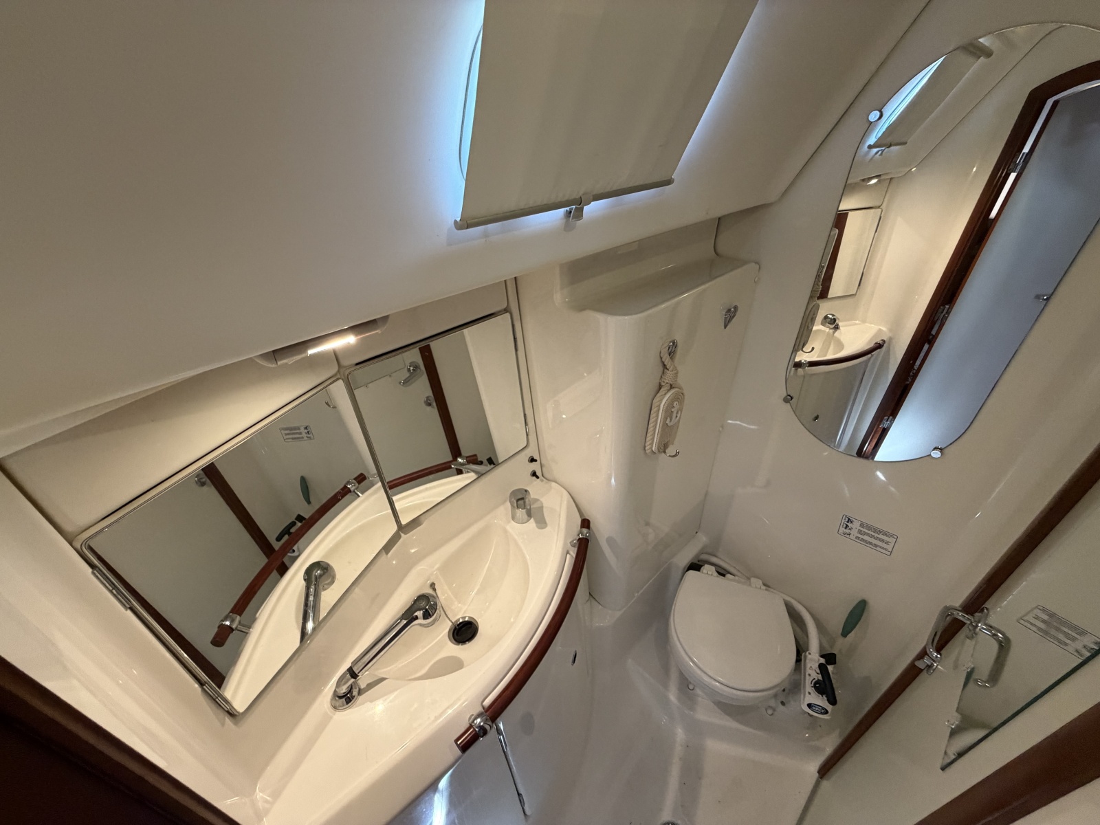 2006 Beneteau 423