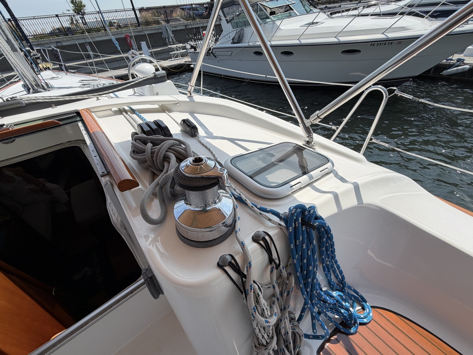 2006 Beneteau 423