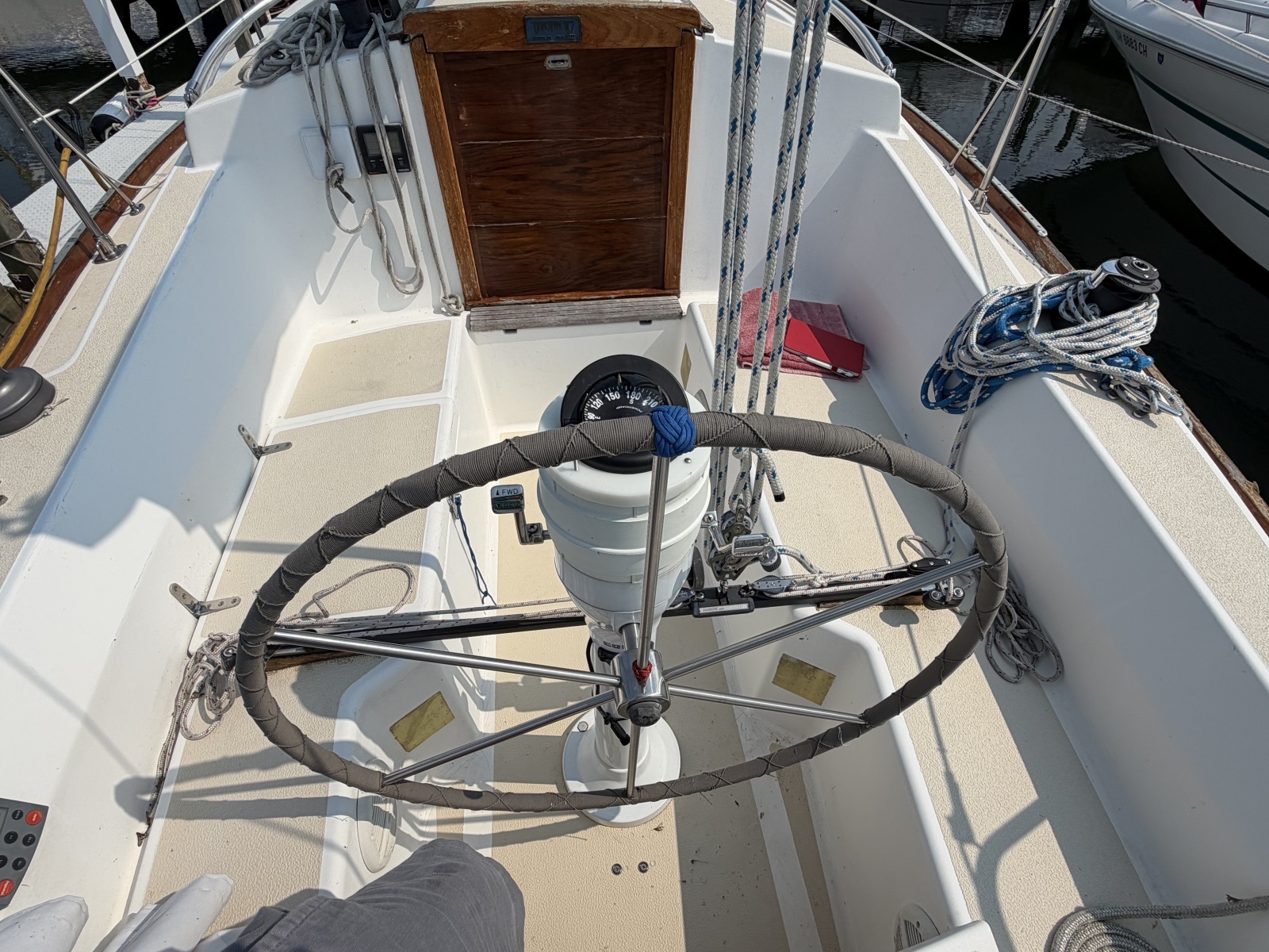 1991 Tartan 28 Piper