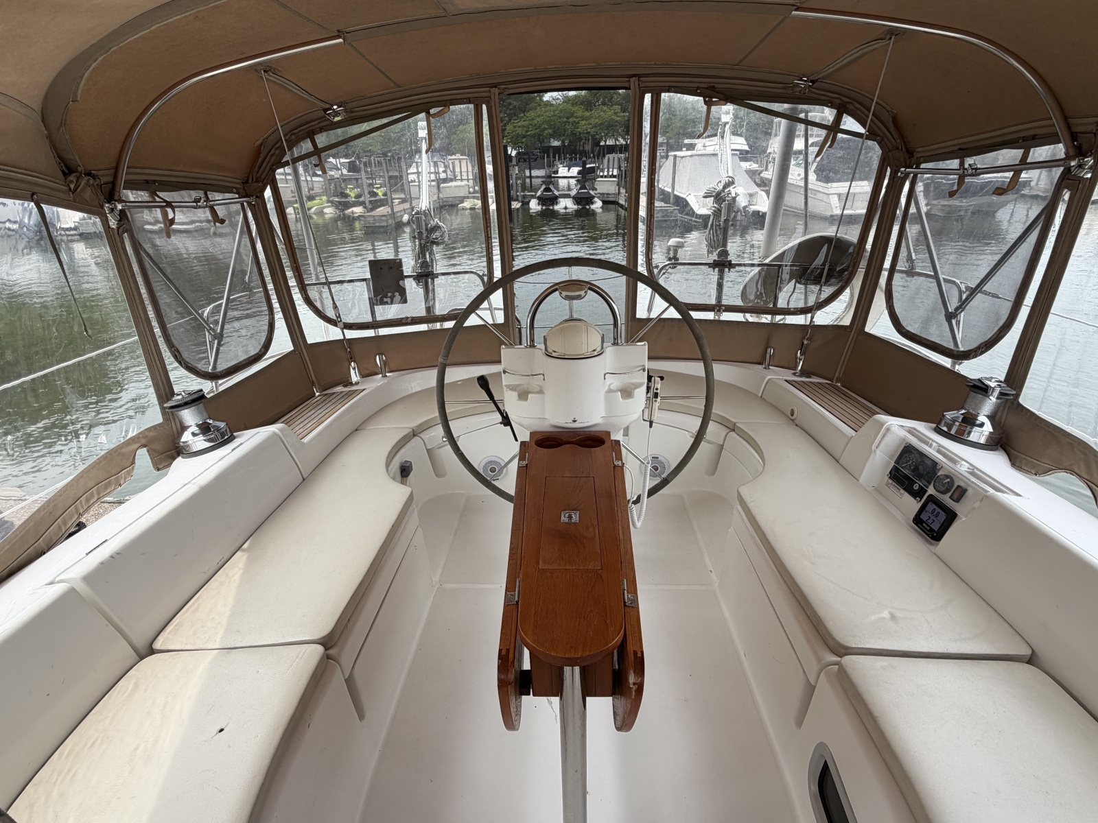 2007 Beneteau 423