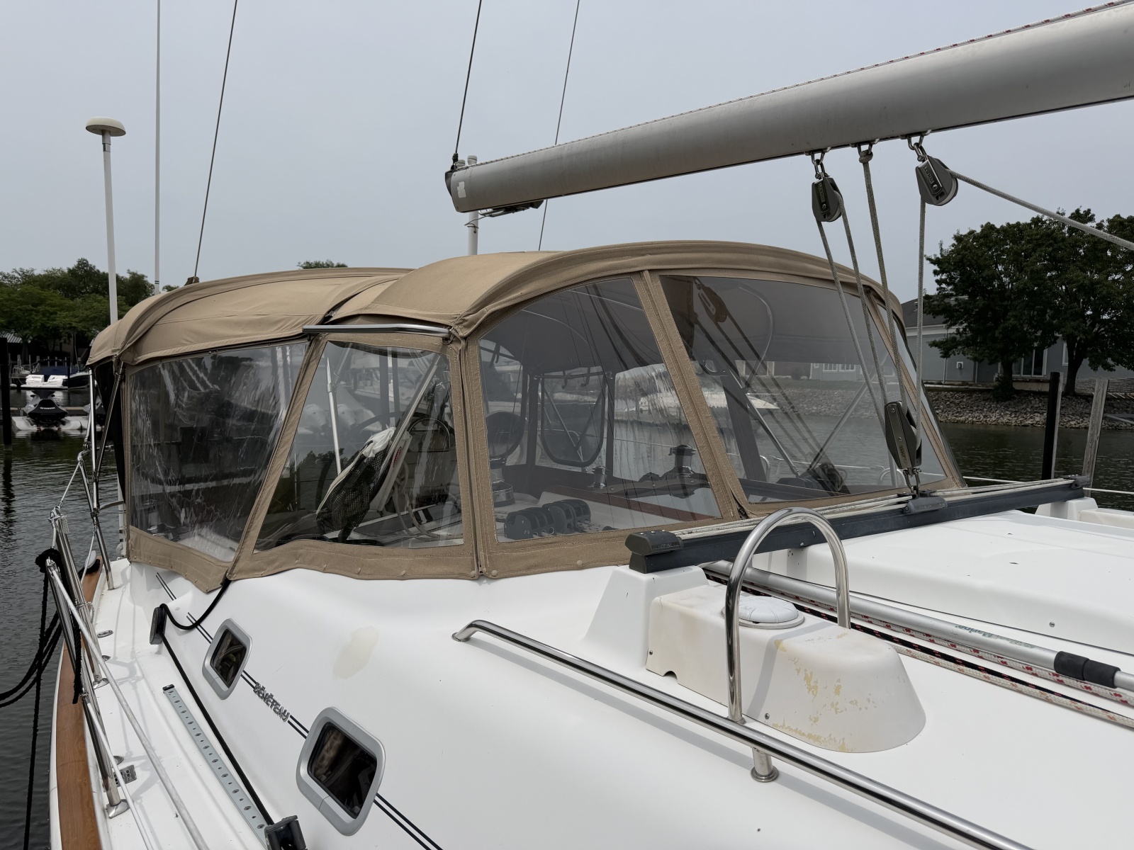 2007 Beneteau 423