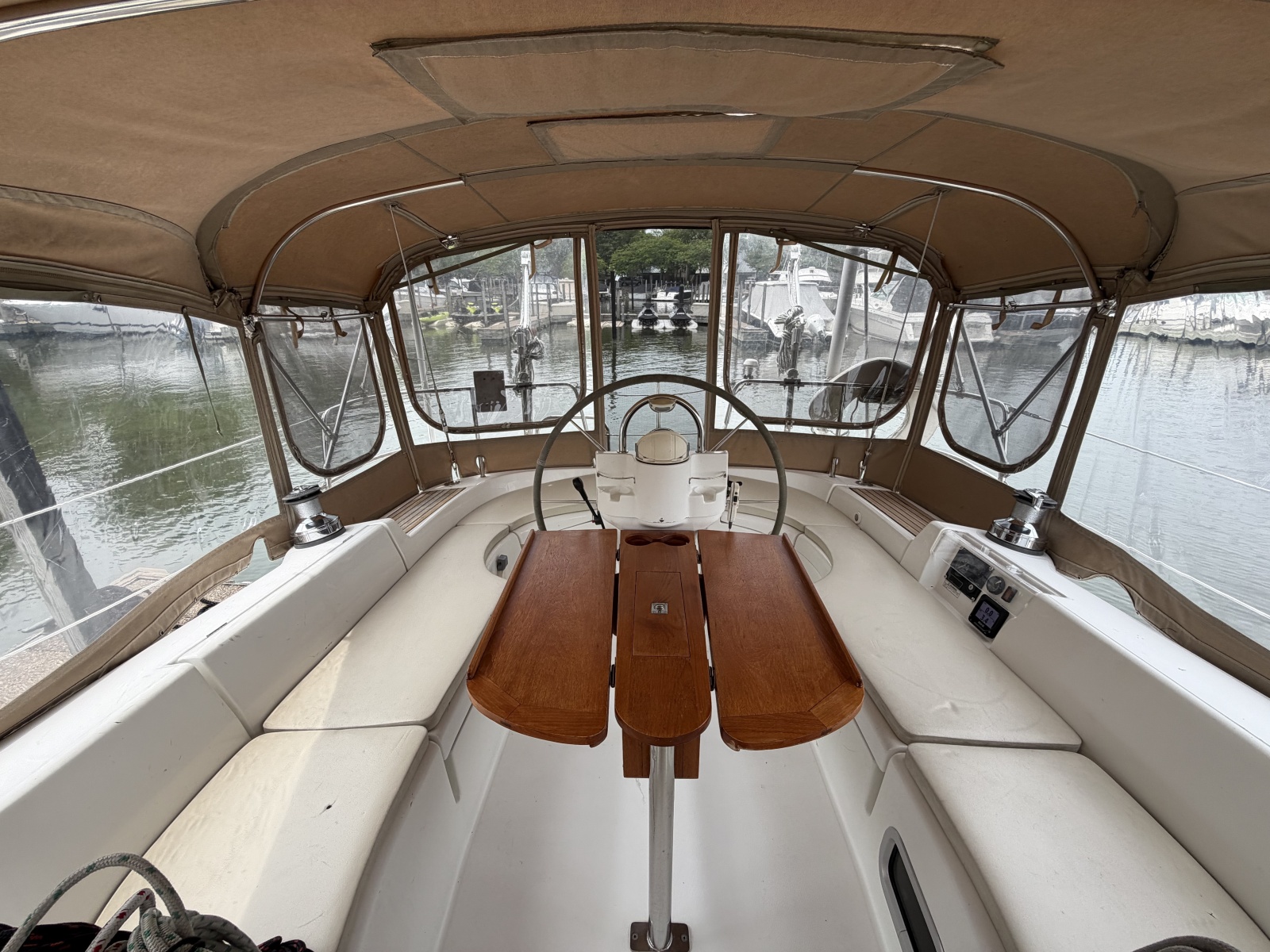 2007 Beneteau 423