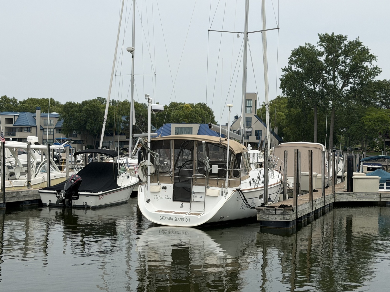 2007 Beneteau 423