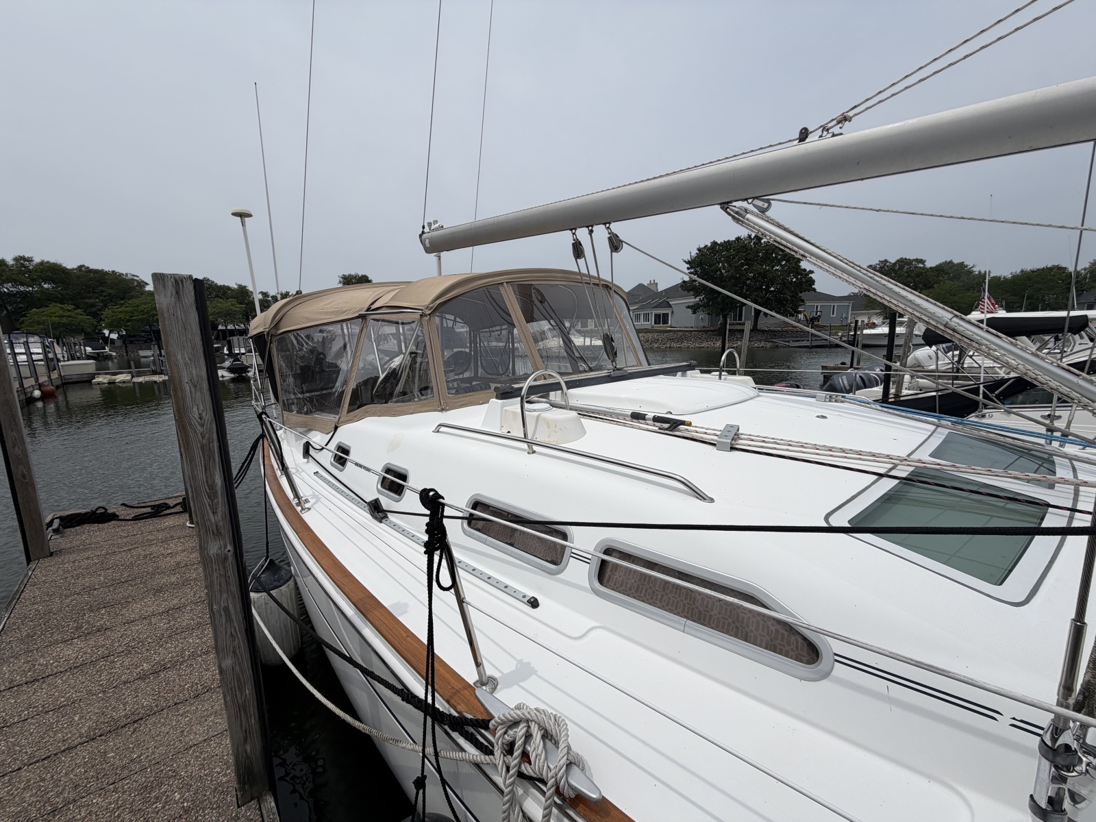 2007 Beneteau 423