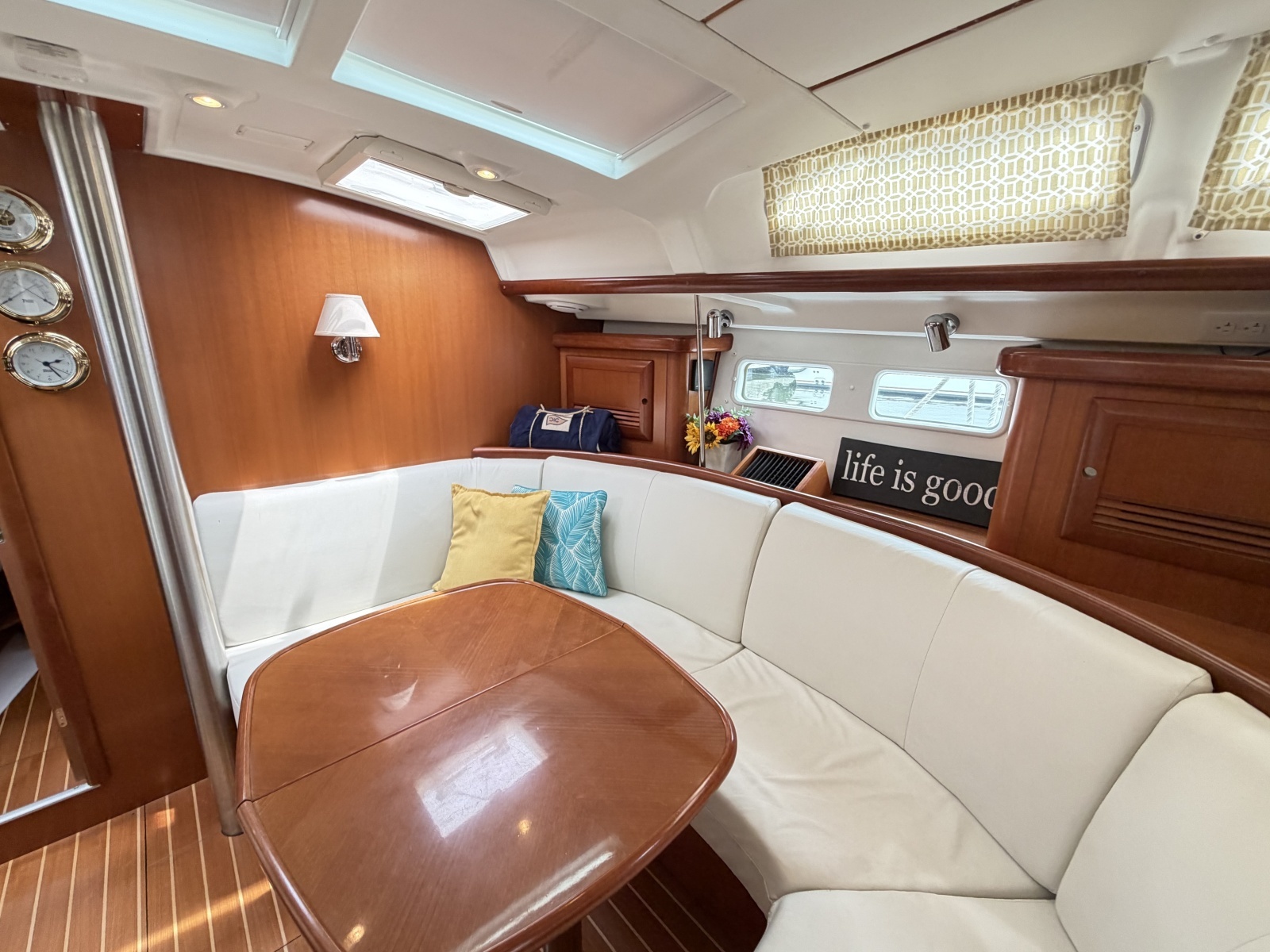 2007 Beneteau 423