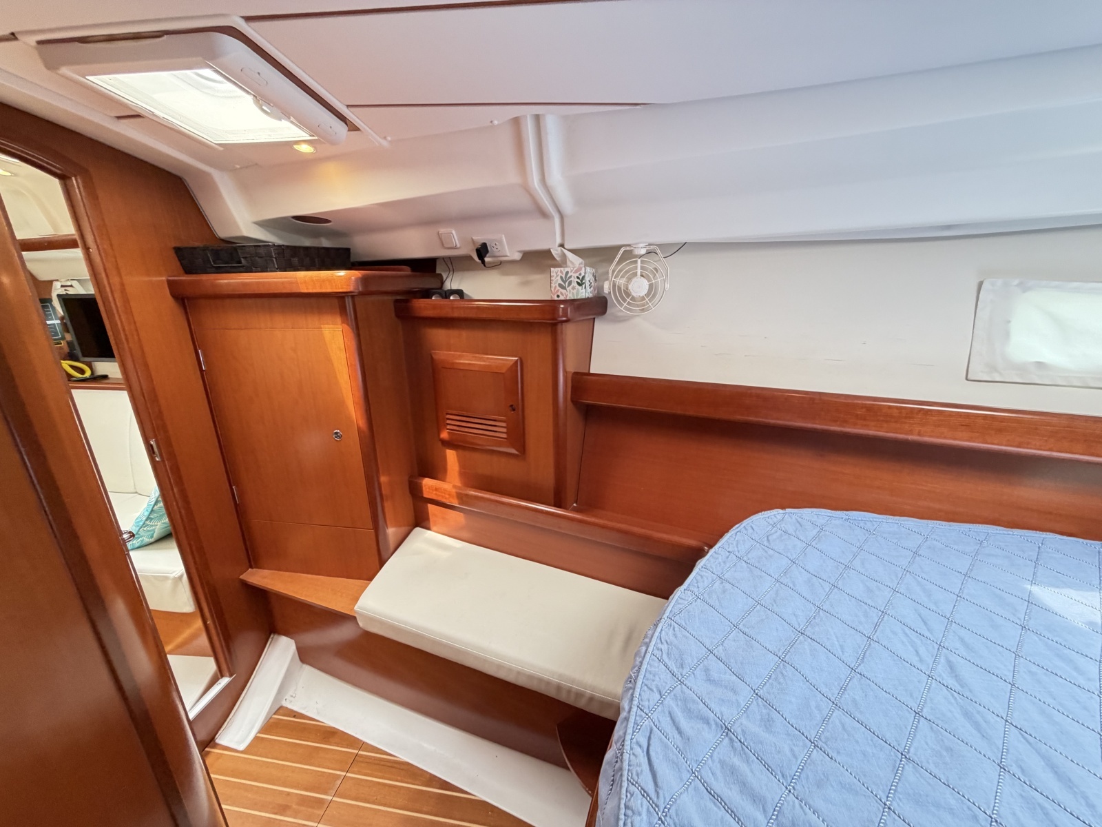 2007 Beneteau 423