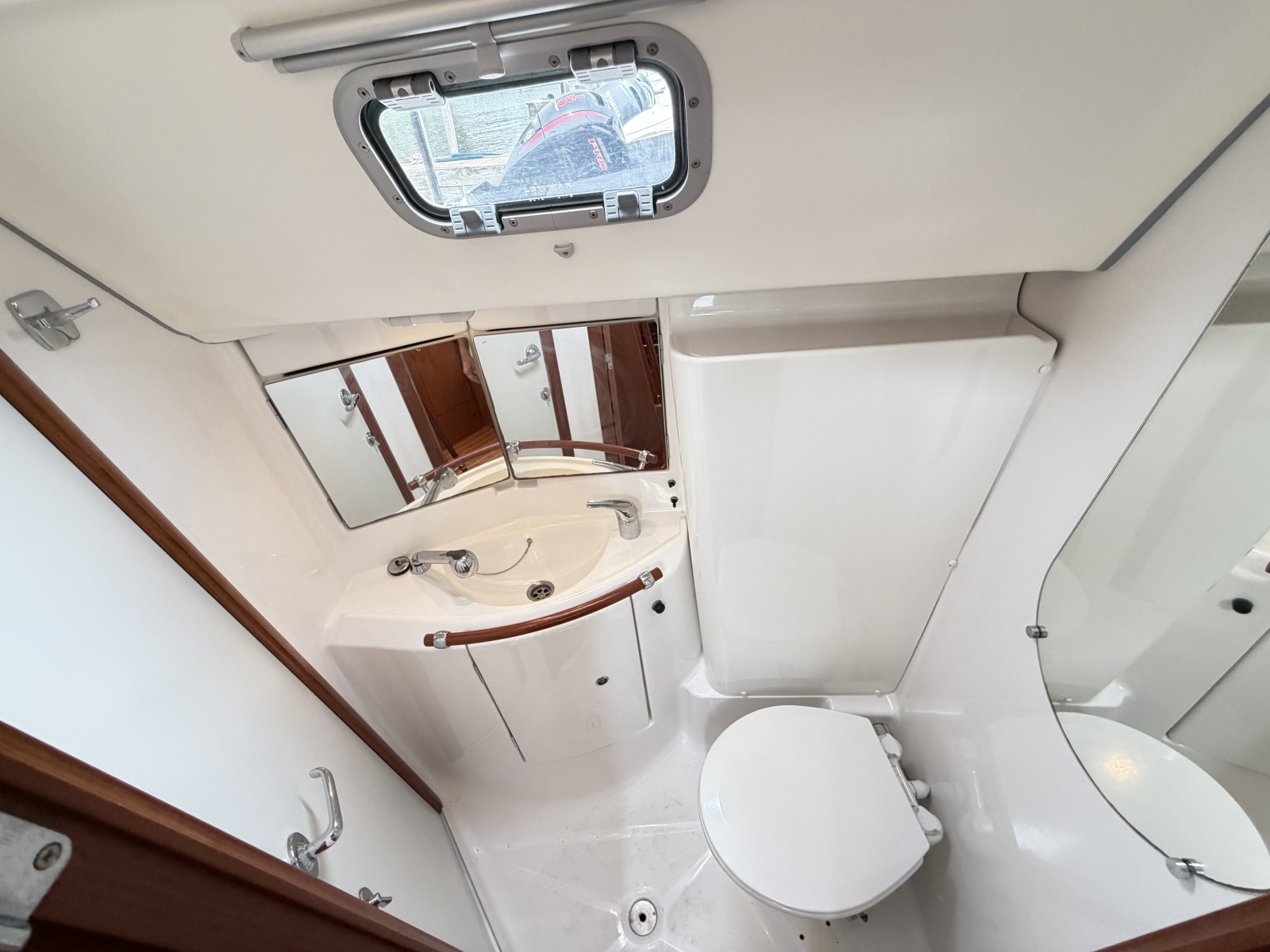 2007 Beneteau 423
