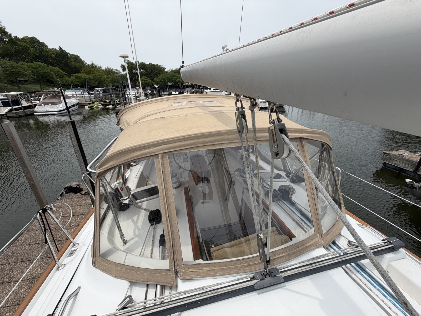 2007 Beneteau 423