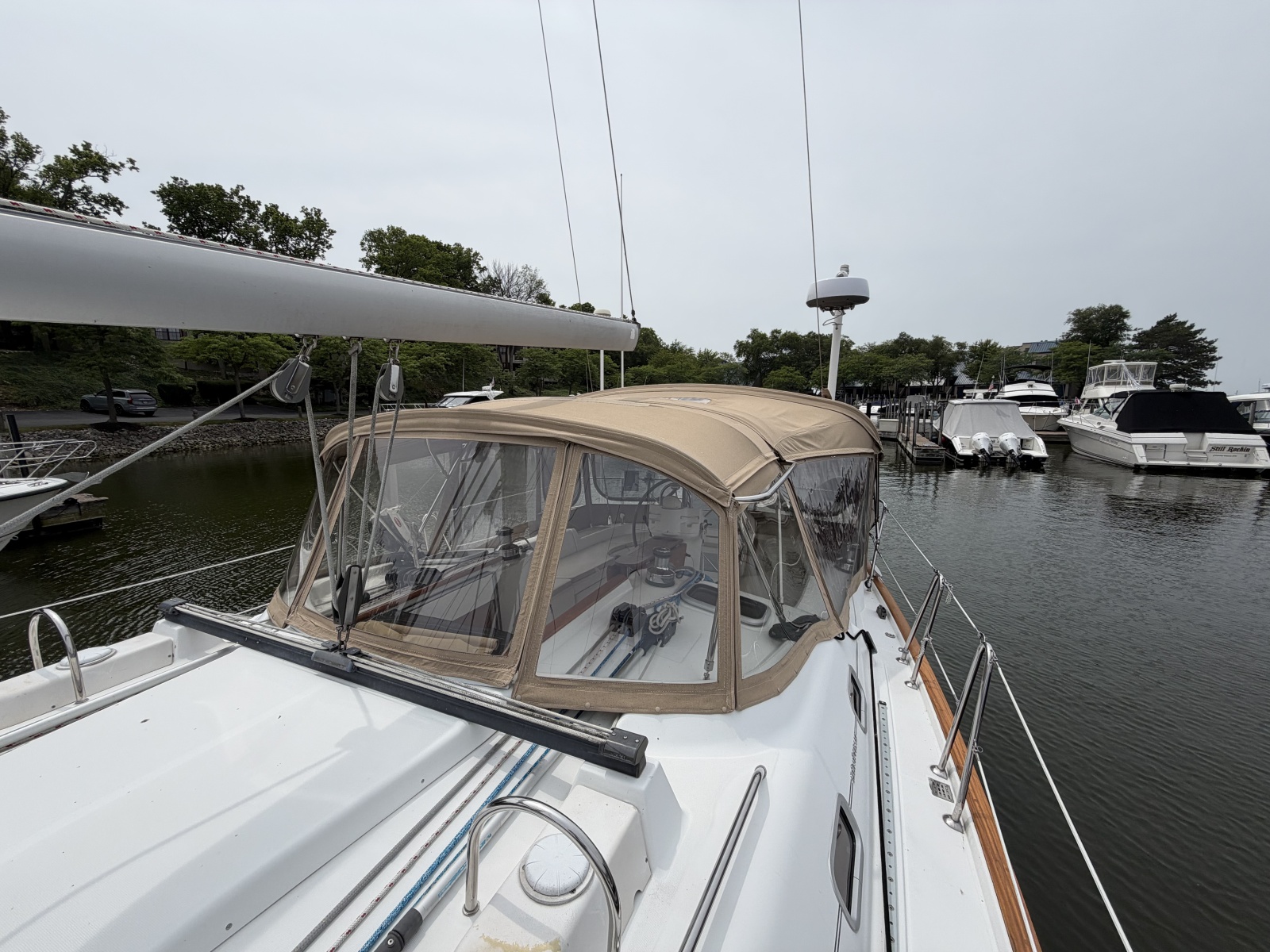 2007 Beneteau 423