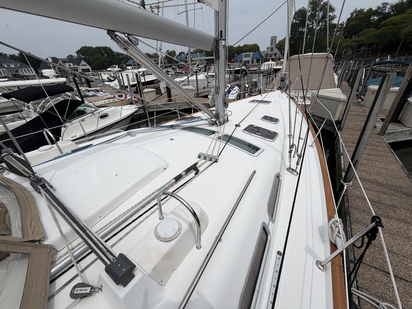 2007 Beneteau 423
