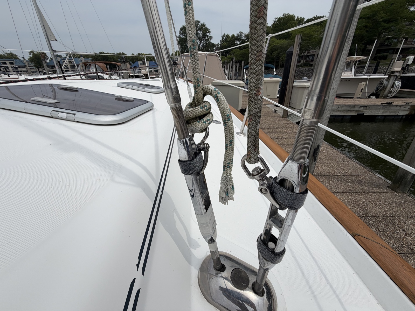 2007 Beneteau 423