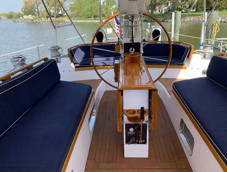 Cockpit Looking Aft