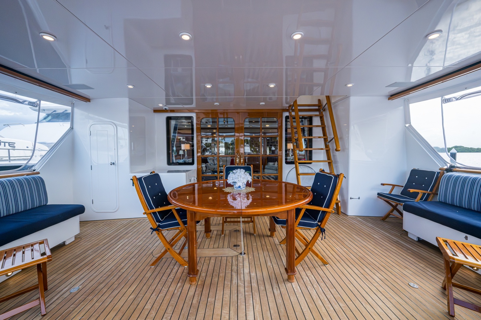 2004 Holland Jachtbouw Custom Raised Pilothouse Motor Yacht