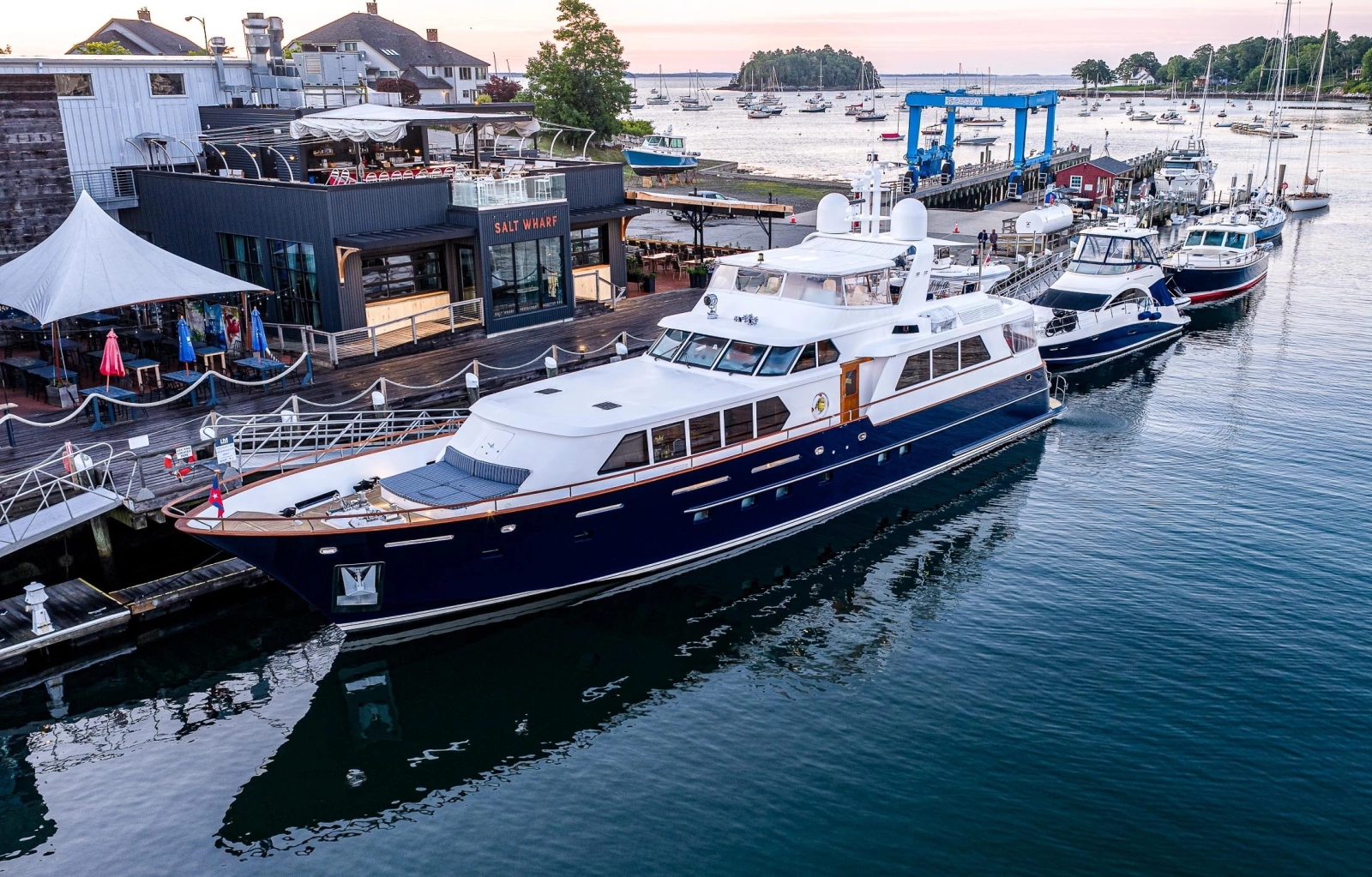 2004 Holland Jachtbouw Custom Raised Pilothouse Motor Yacht