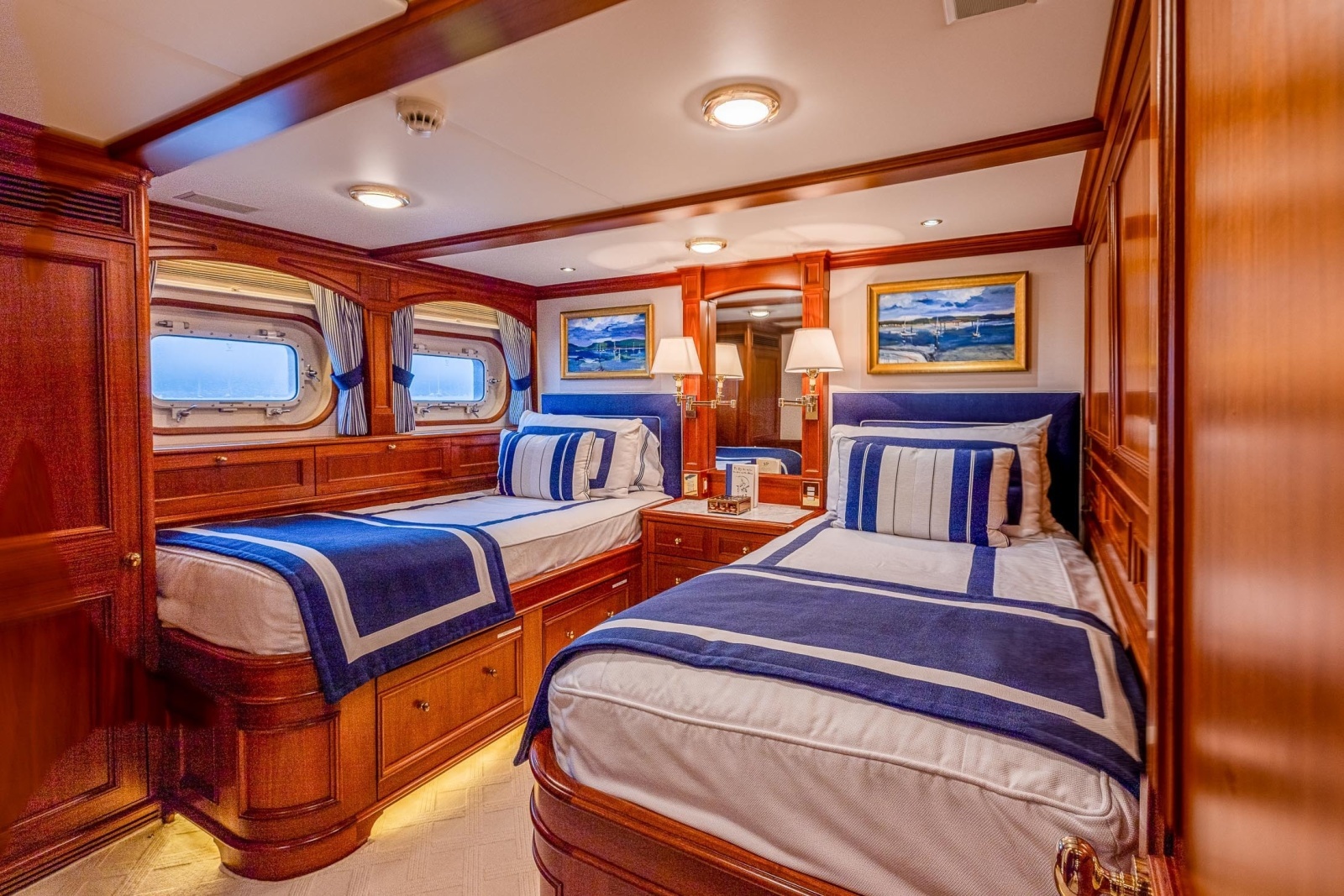 2004 Holland Jachtbouw Custom Raised Pilothouse Motor Yacht