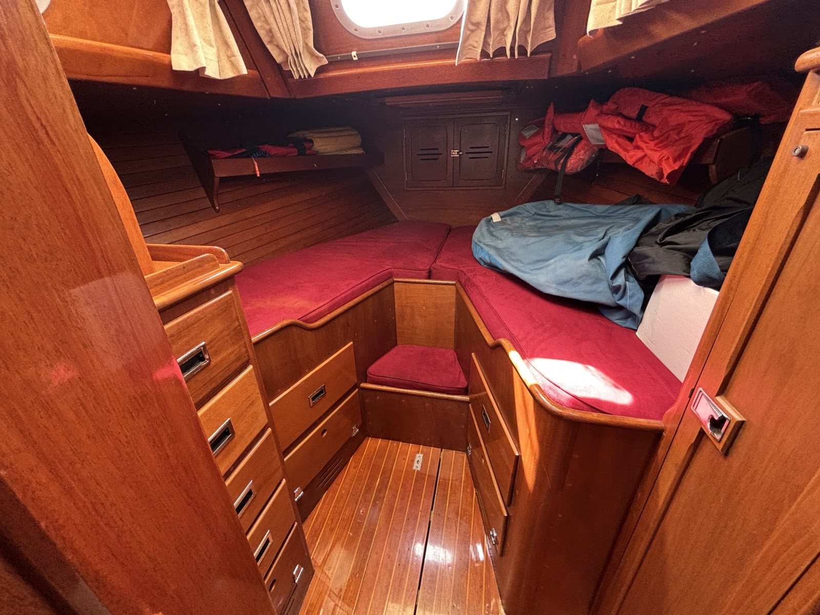 1974 Hinckley B-40