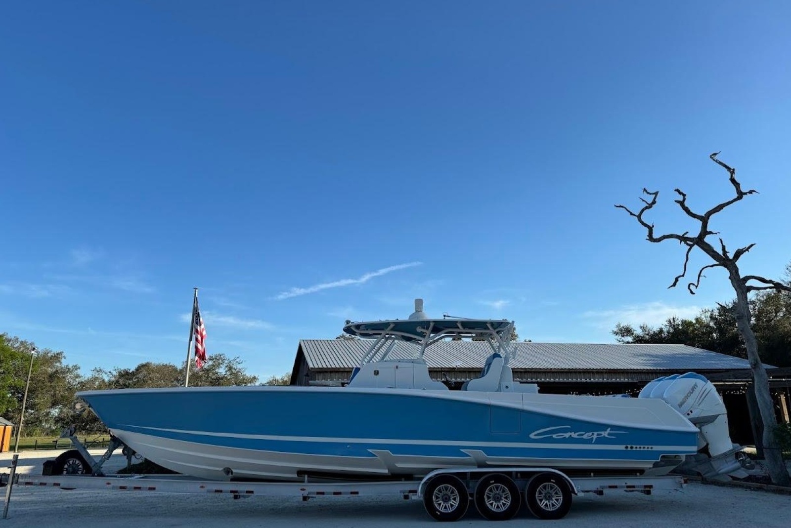 2018 Concept 392 Family Edition