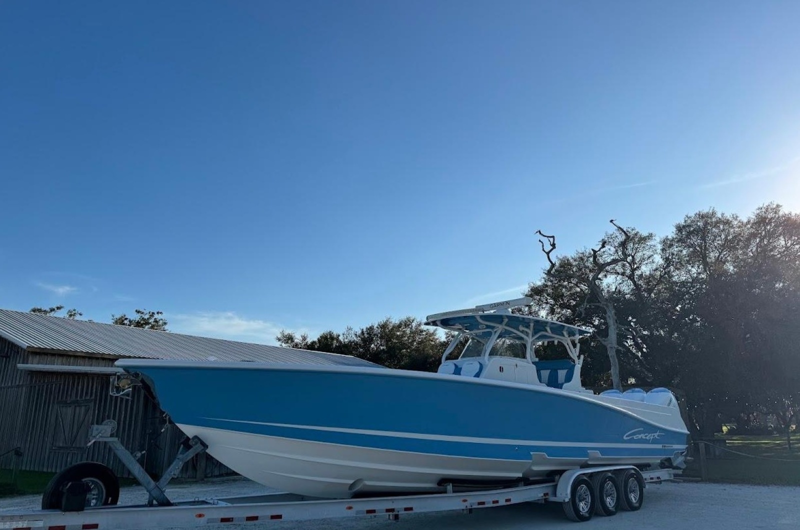 2018 Concept 392 Family Edition