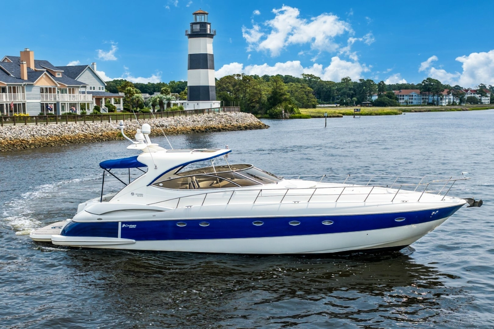 2003 Cruisers 5470