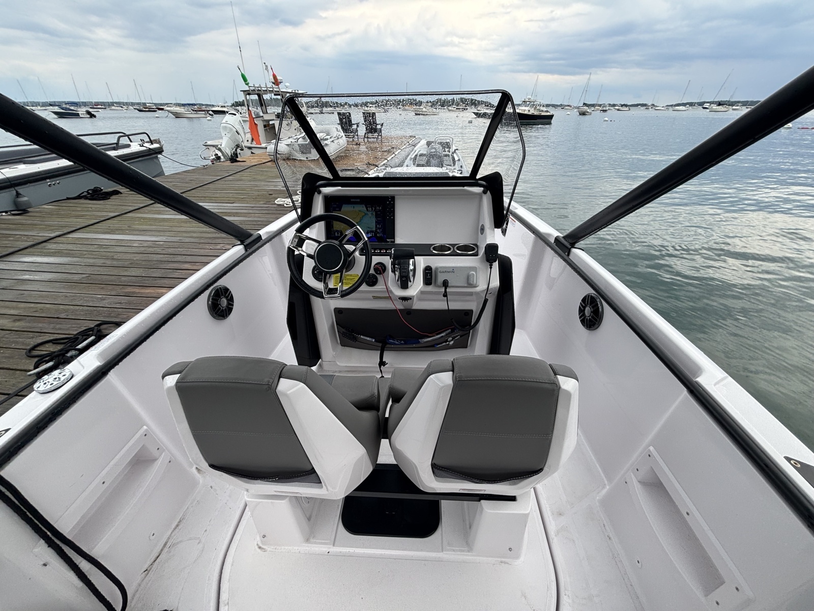 2022 Axopar 22 T-Top