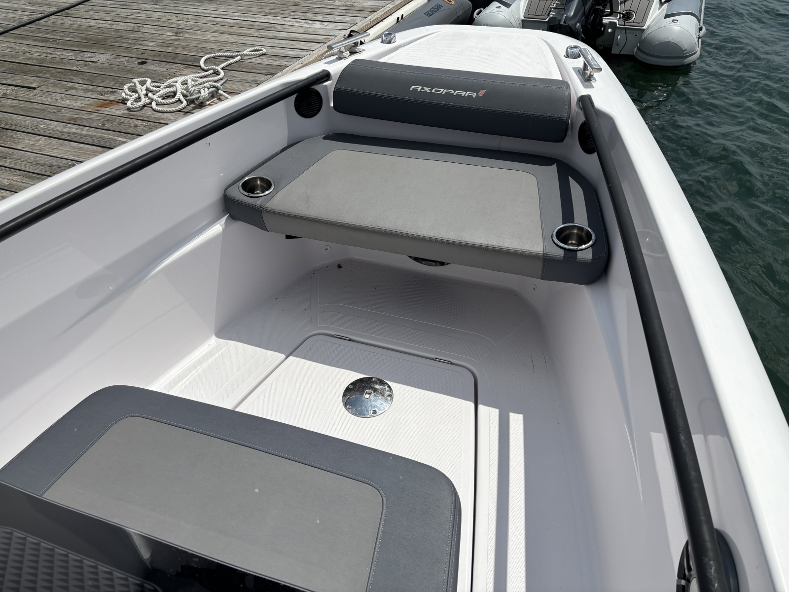 2022 Axopar 22 T-Top