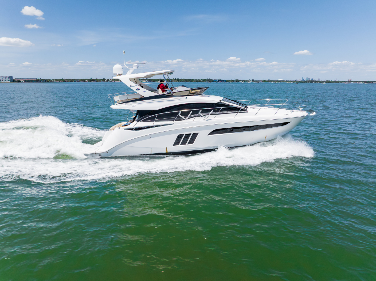 2016 Sea Ray 510 FLY