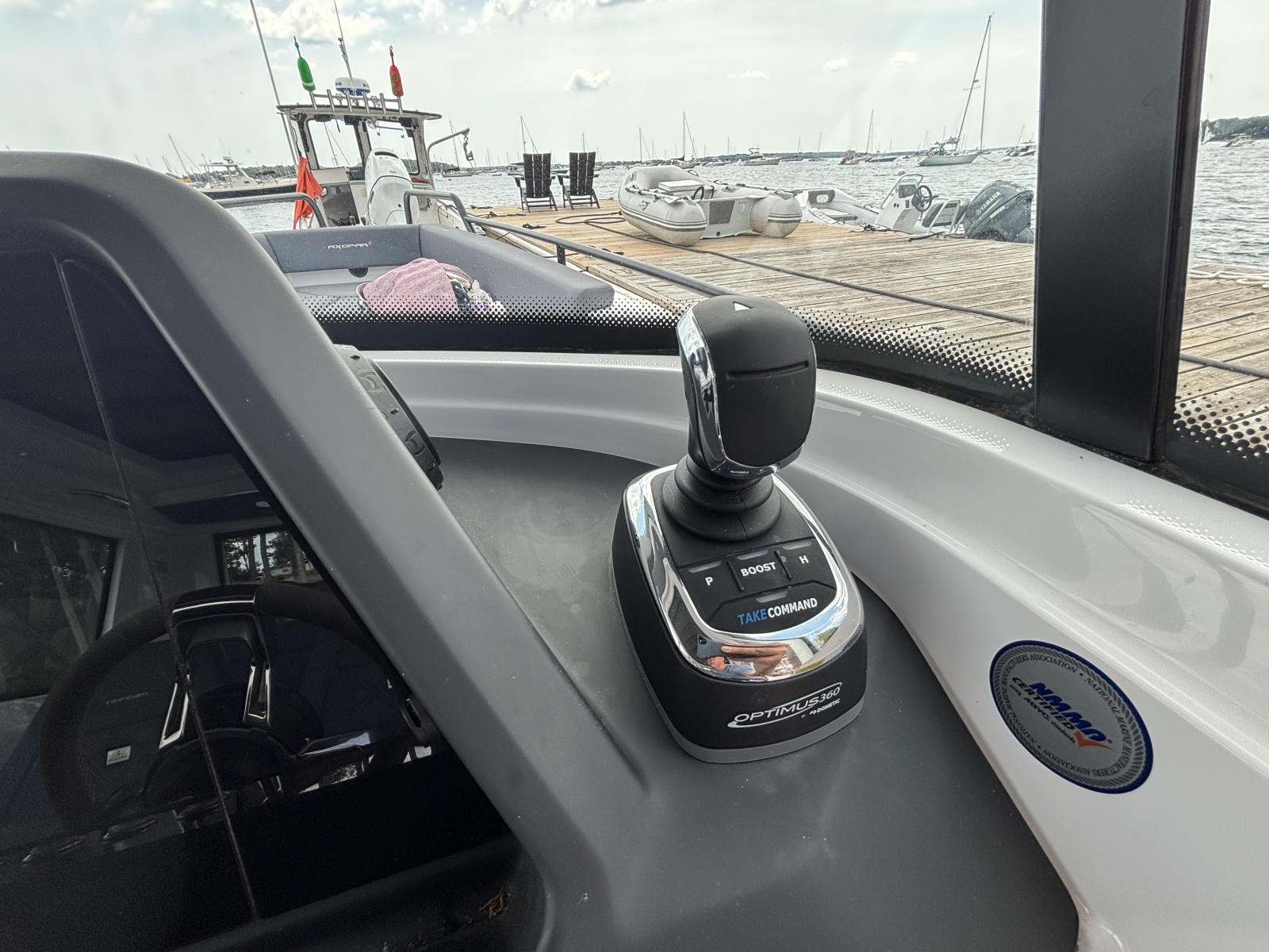 2021 Axopar 28 Cabin